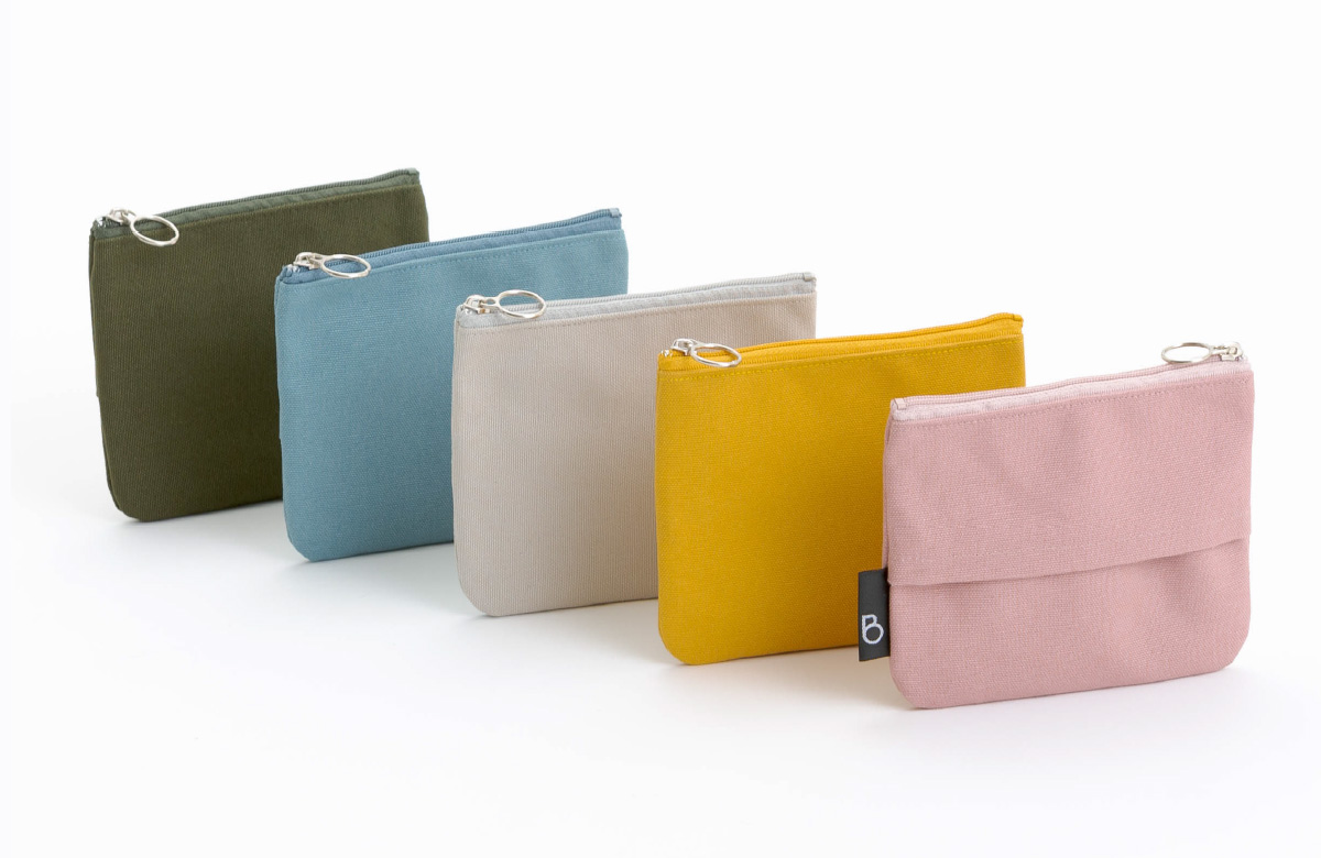 ティッシュポーチ POCKET TISSUE POUCH 「くすみカラーがおしゃれな印象」